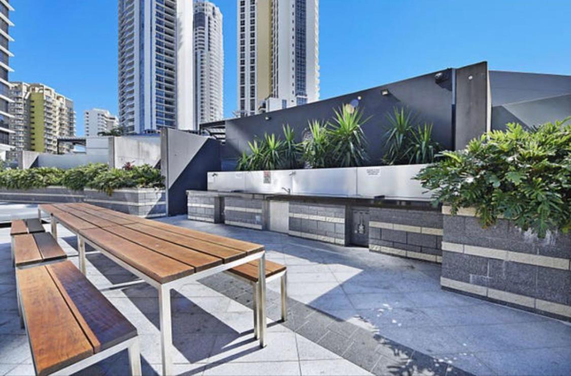 Circle On Cavill Sub Penthouse W/ 4 Bedrooms Gold Coast Extérieur photo